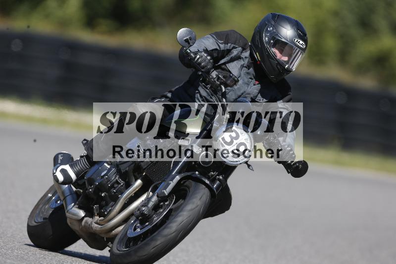 /Archiv-2025/48 25.08.2025 Cornu Master School ADR/blau-bleu/39